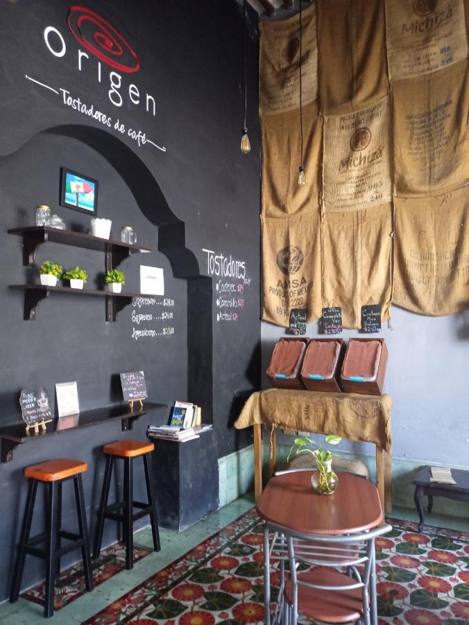 Hostal La Ermita Мерида Екстериор снимка