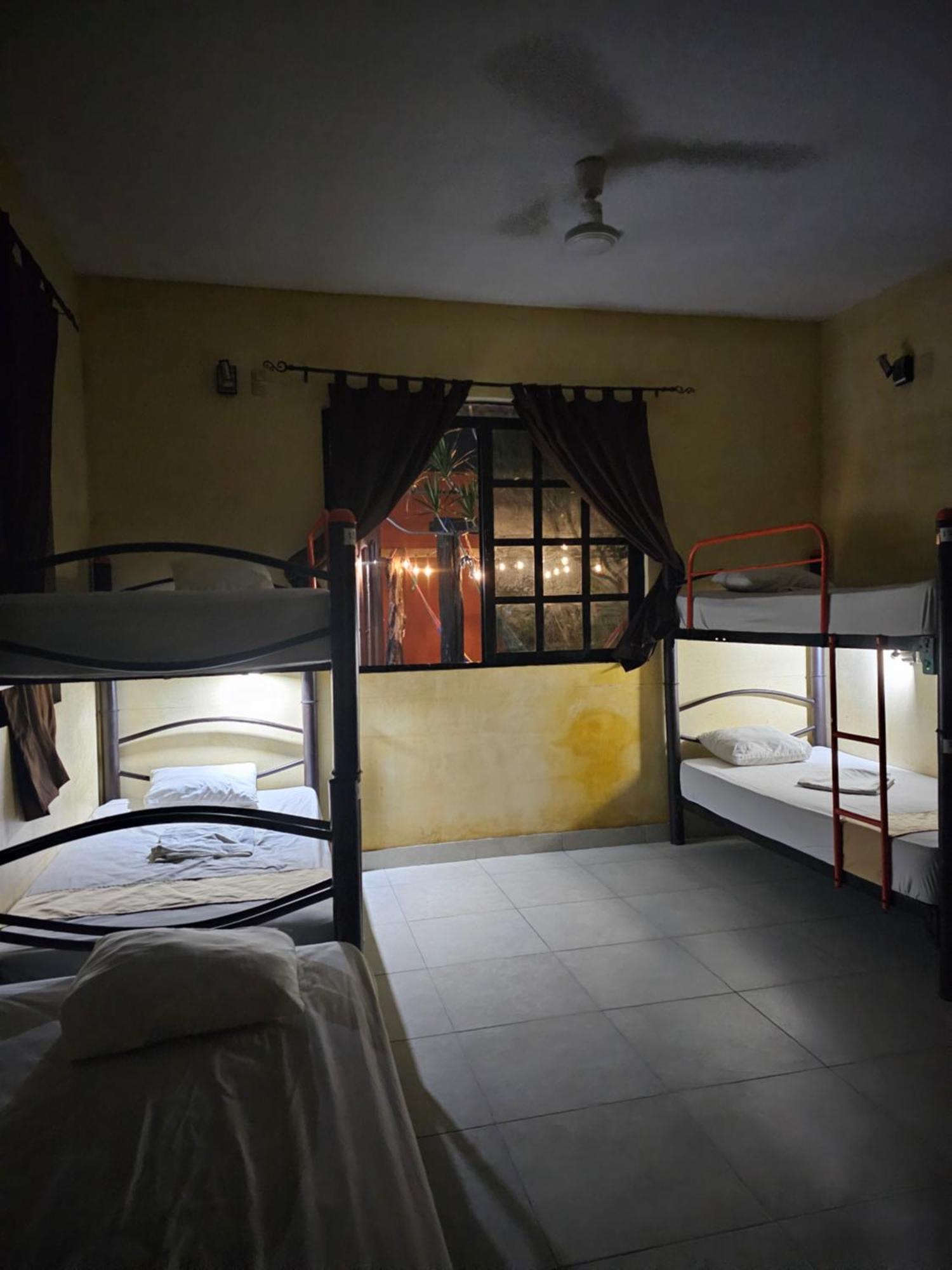 Hostal La Ermita Мерида Екстериор снимка