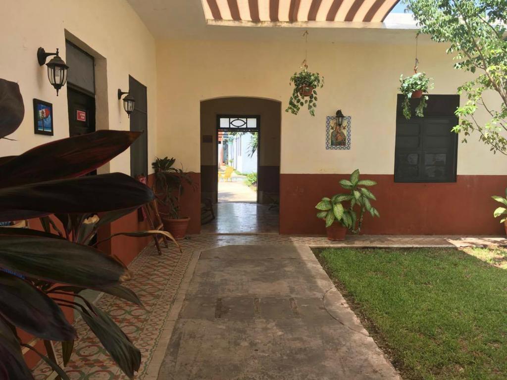 Hostal La Ermita Мерида Екстериор снимка