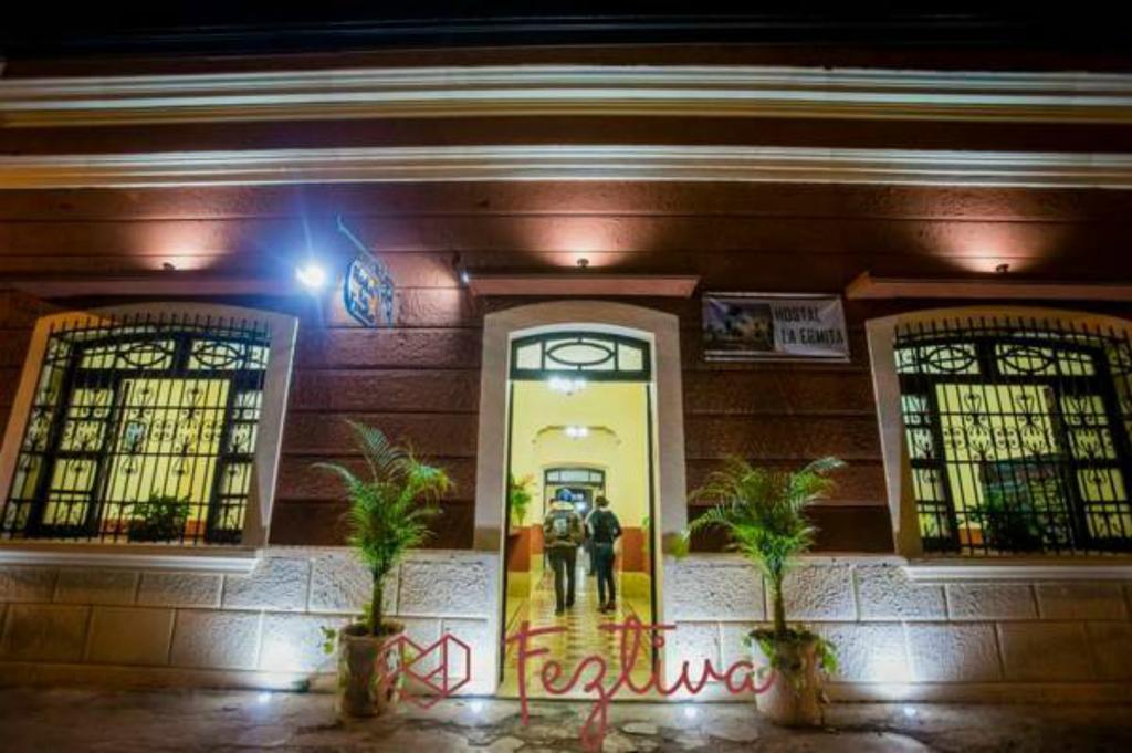 Hostal La Ermita Мерида Екстериор снимка